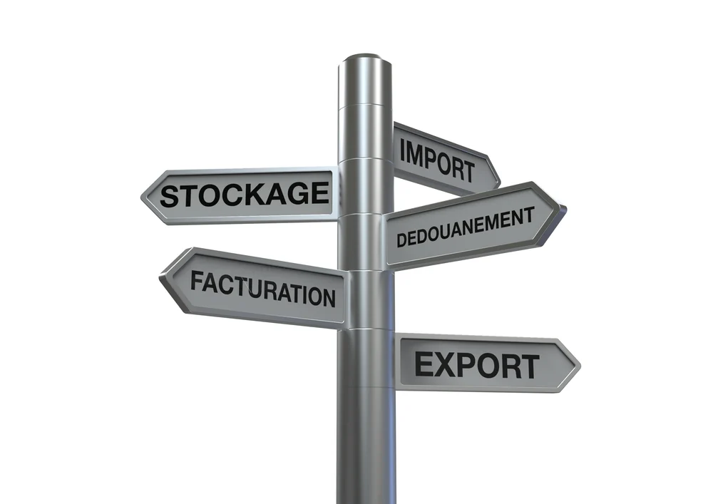 Panneau indicateur : stockage, import, dédouanement, facturation, export